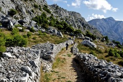 Sdosteuropa - Kroatien: Berge, Schluchten und Kultur - Weg durch die Berge